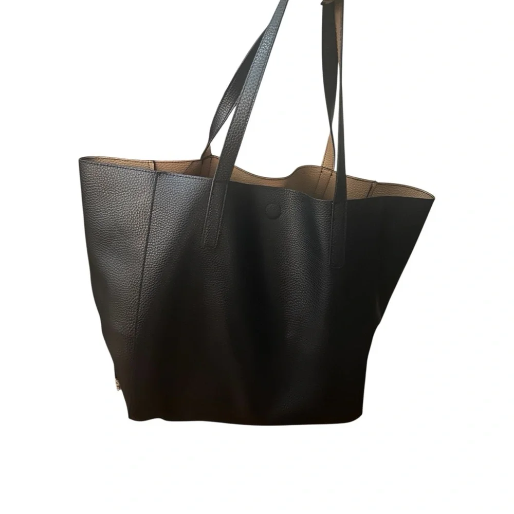 Everyday Black Leather Tote with Contrast Interior